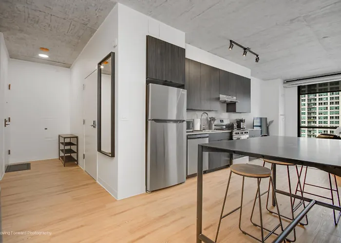 Apartamento South Loop Rooftop With In & Out Parking 1