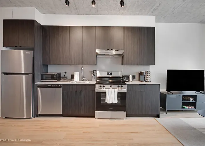South Loop Rooftop With In & Out Parking 1 Apartamento