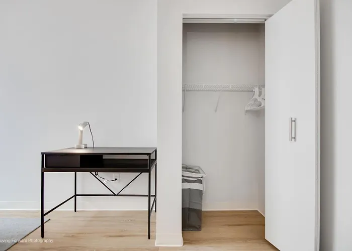 South Loop Rooftop With In & Out Parking 1 Apartamento