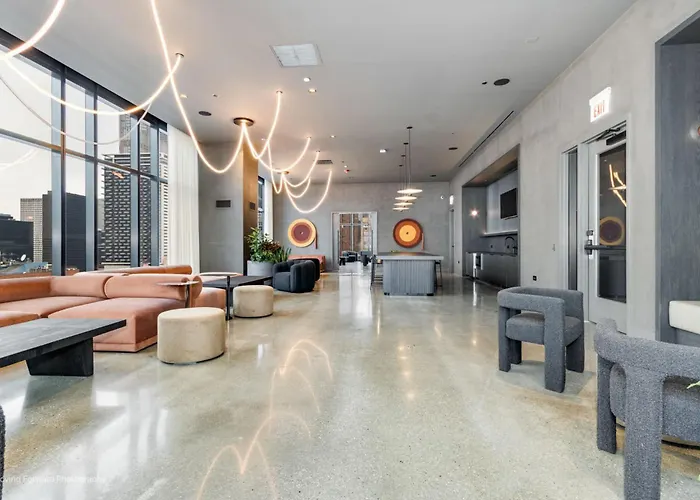 Apartamento South Loop Rooftop With In & Out Parking 1